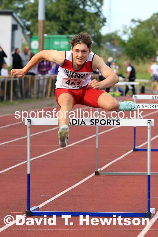 Hurdles, 2023 NEGP 4 Monkton, Wed., July 12th.  Photo: David T. Hewitson/Sports for All Pics